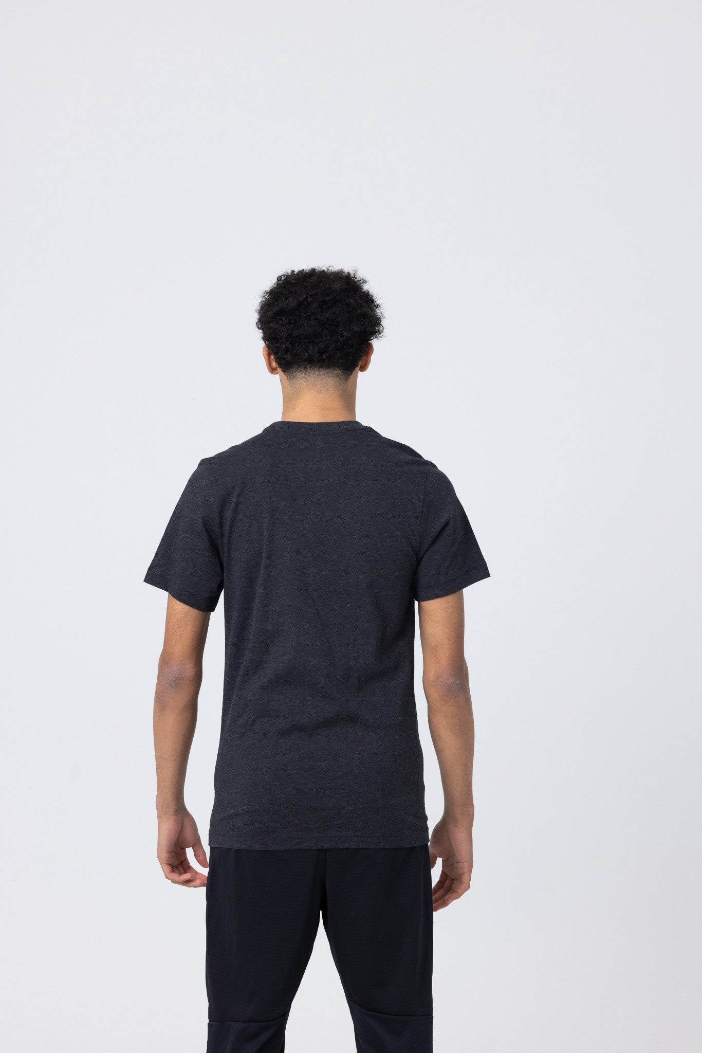 Nike NSW Club T-Shirt Sustainable Materials (Black)