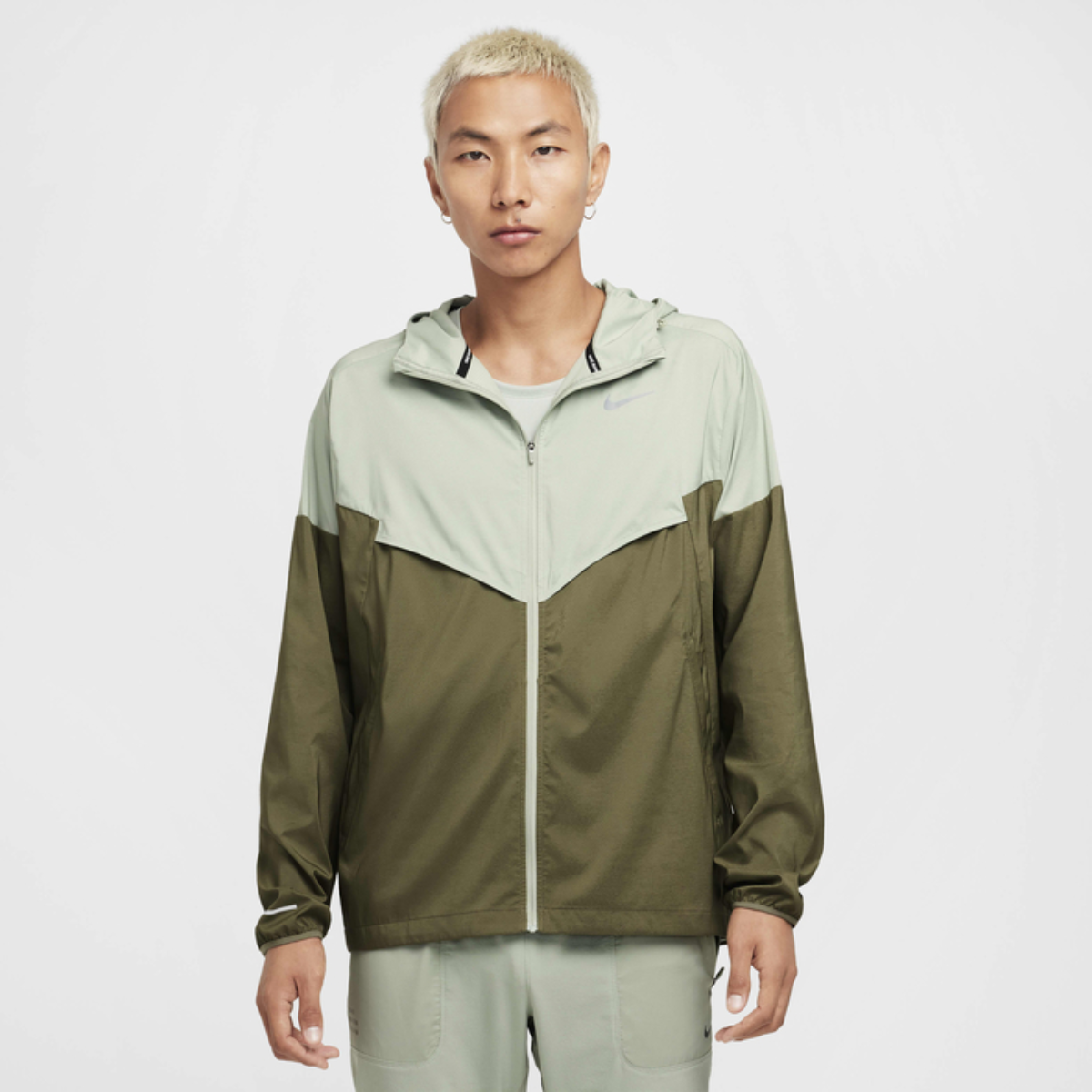 Nike Windrunner Men's Repel Running Jacket (Jade Horizon/Medium Olive)