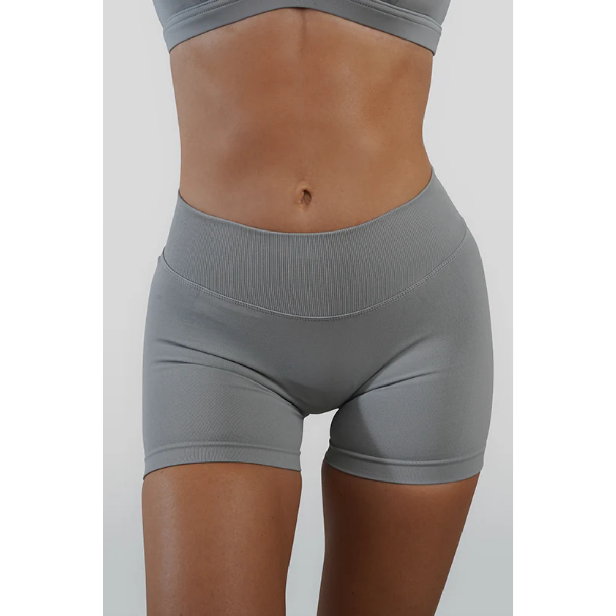 KEEPTHATPUMP Recoil Scrunch Shorts (Light Grey)