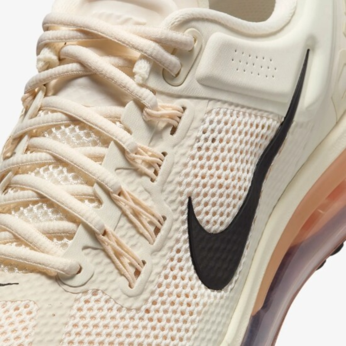 Nike Air Max 2013 (Pale Ivory/Guava Ice)
