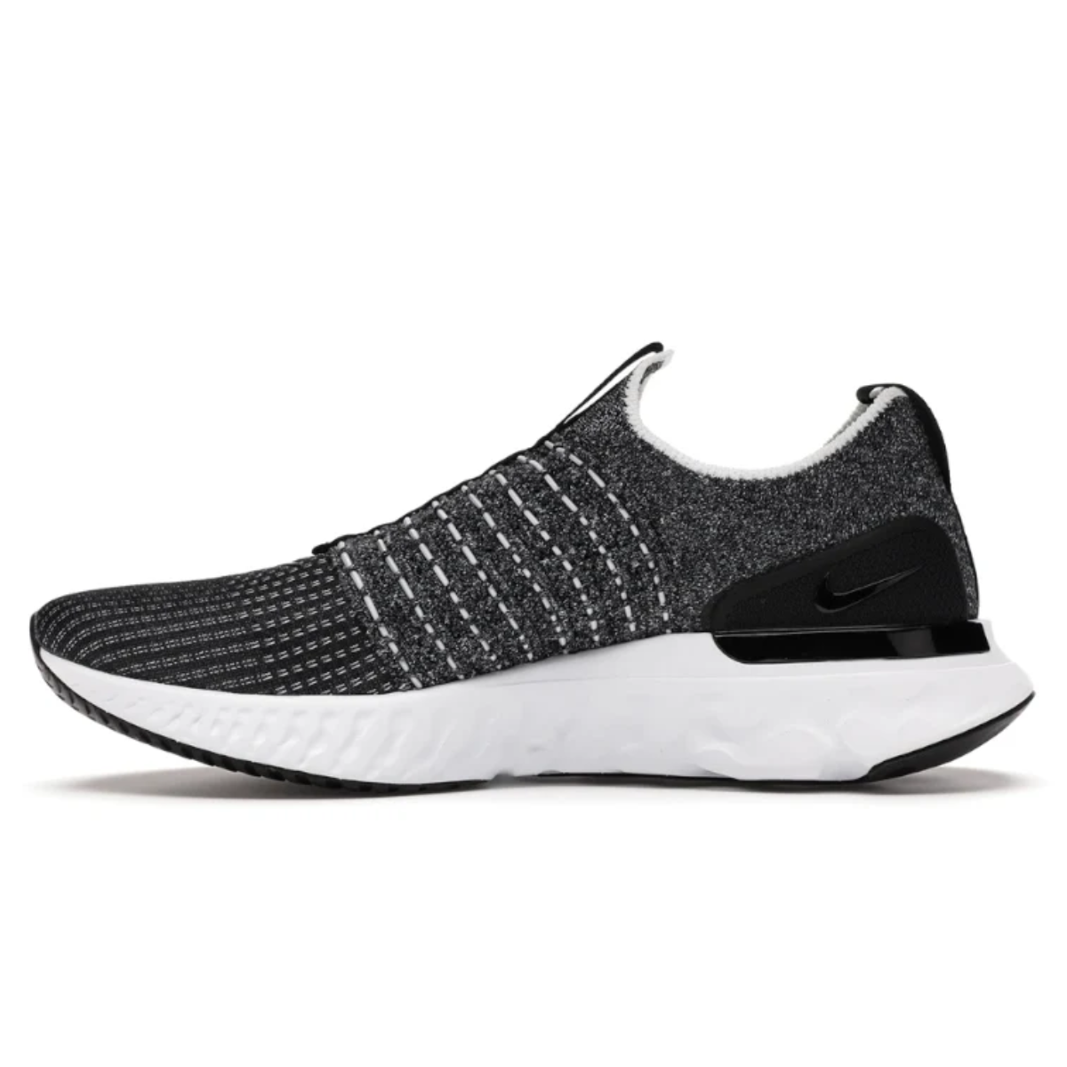 Womens Nike React Phantom Run Flyknit 2 (Carbon/White)
