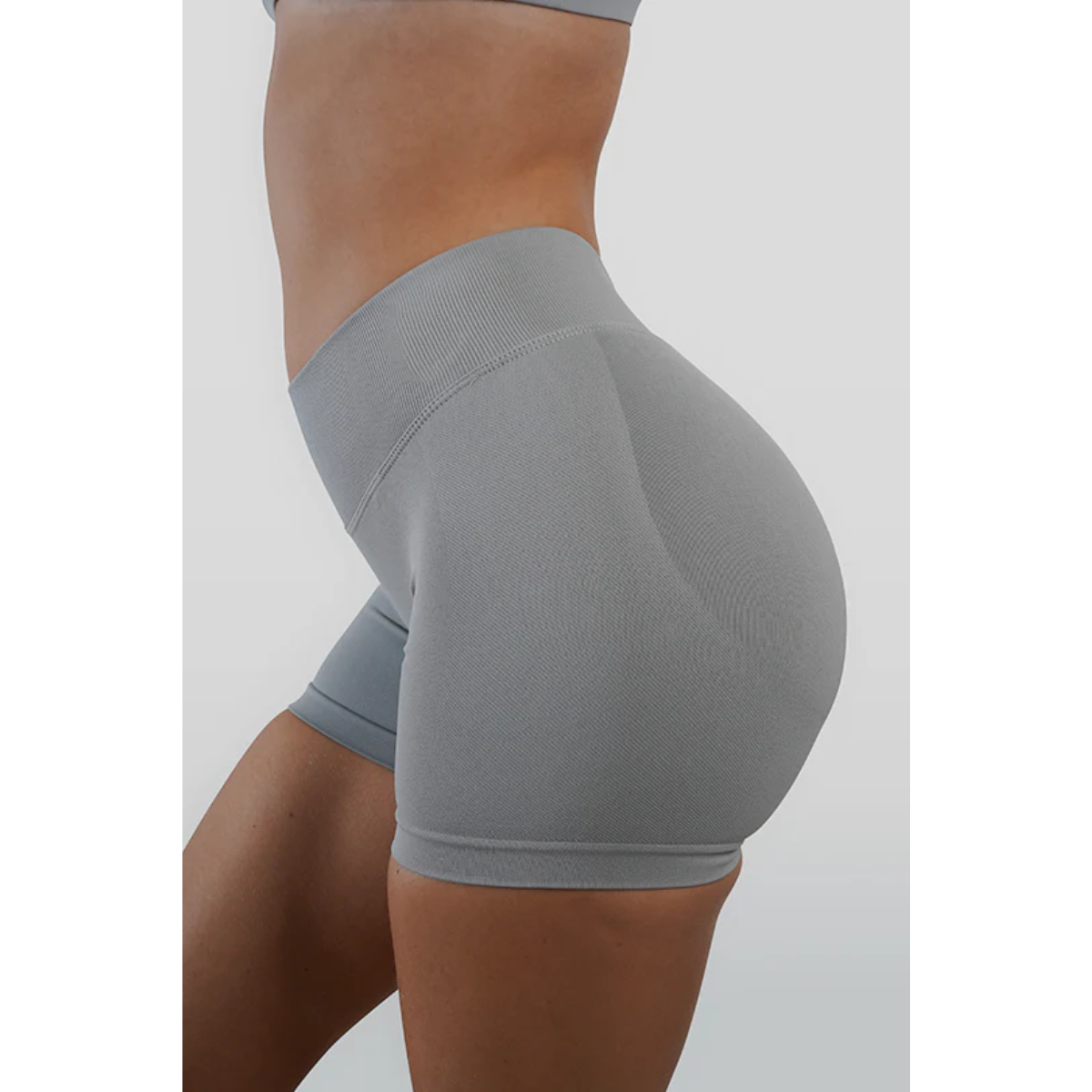 KEEPTHATPUMP Recoil Scrunch Shorts (Light Grey)