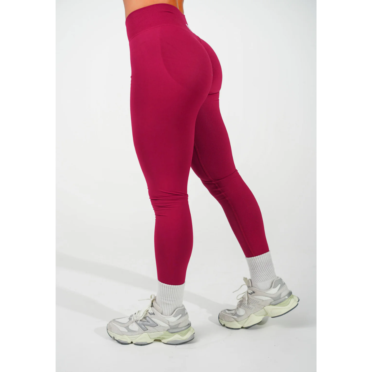 KEEPTHATPUMP Recoil Leggings (Cranberry)