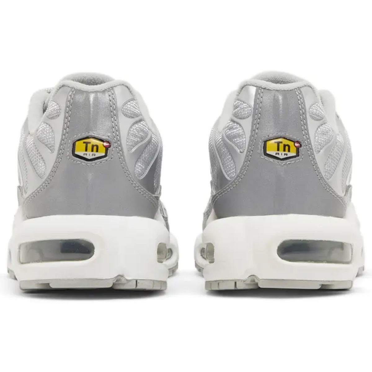 Nike Air Max Plus (Metallic Silver)