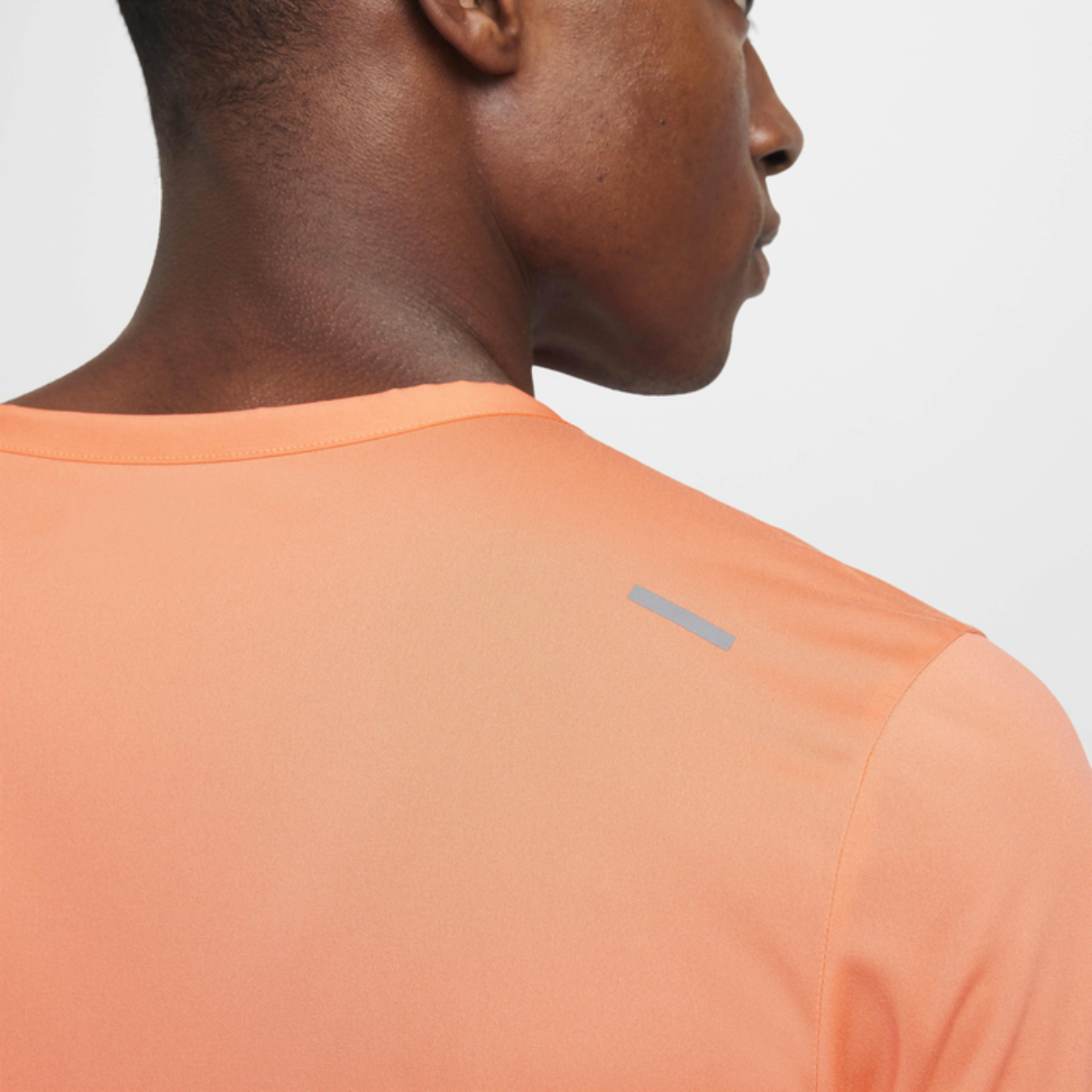 Nike Rise 365 Men's Dri-FIT Short-Sleeve Running T-Shirt (Mango)