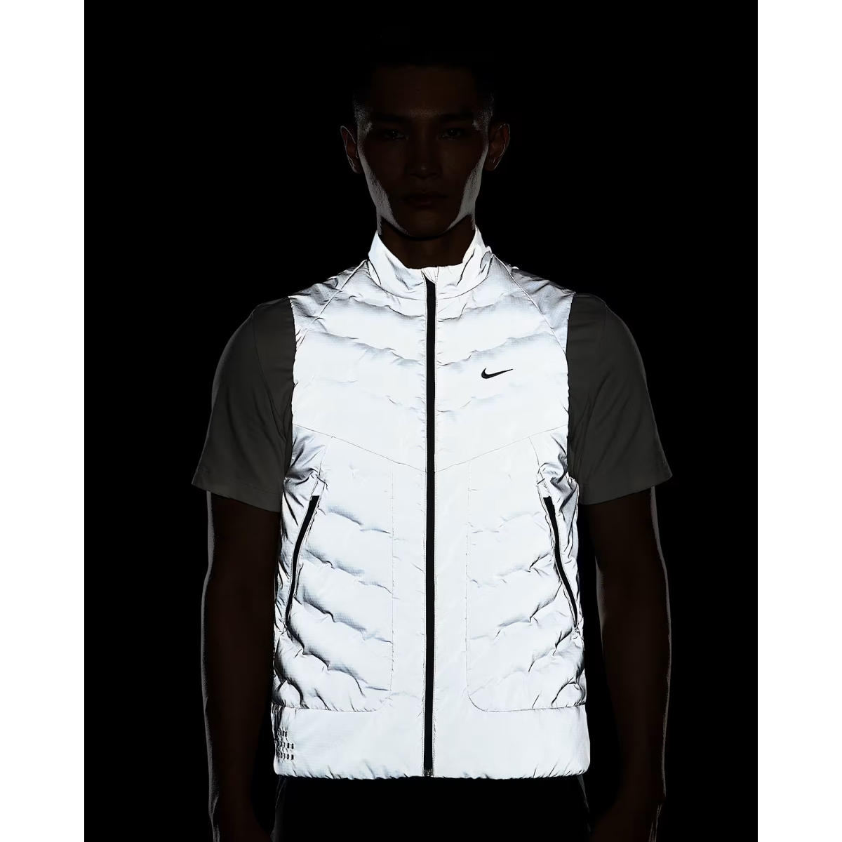 Nike Mens Therma-Fit ADV Reflective Running Vest (Silver)