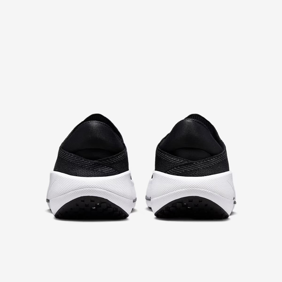 Nike Reina Easyon (Black/White)