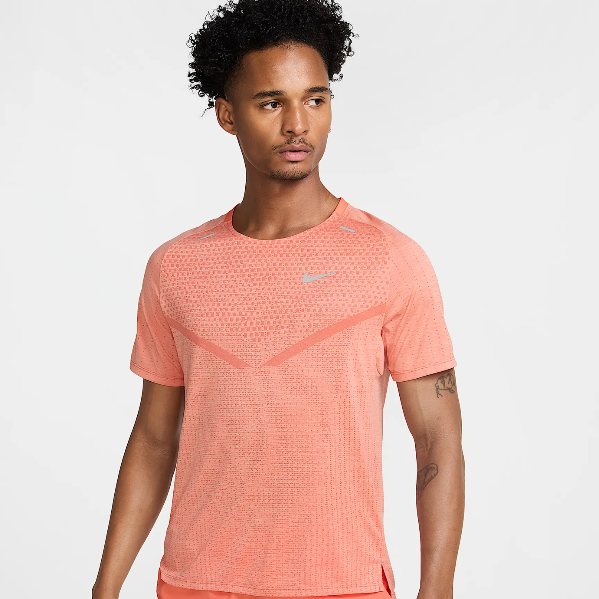Men's Nike Dri-FIT ADV Short-sleeve Running T-Shirt (Mango)