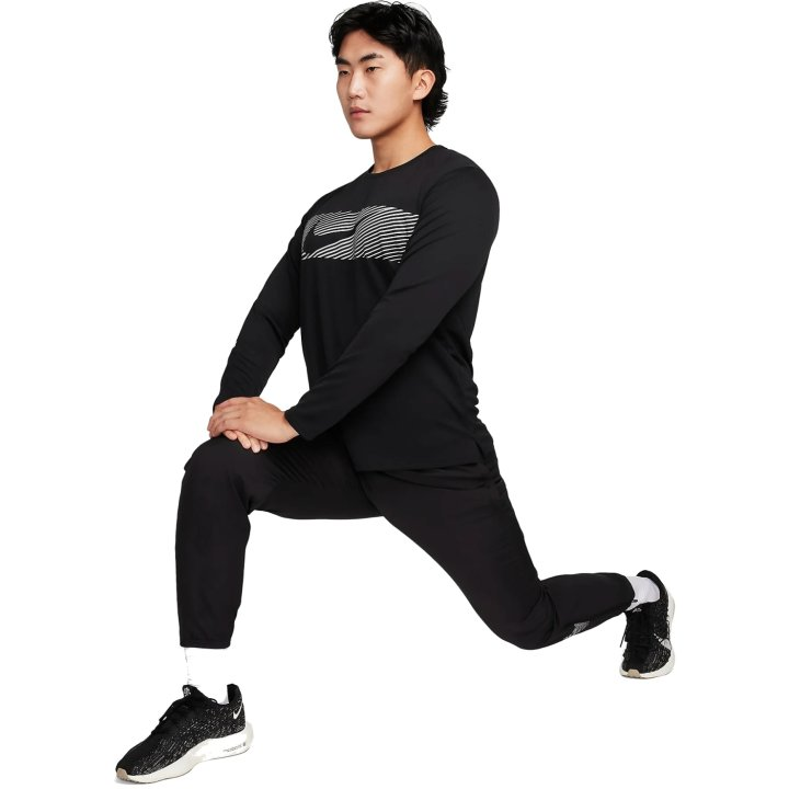 Nike Miler Flash Dri-FIT UV Long Sleeve T-Shirt (Black)