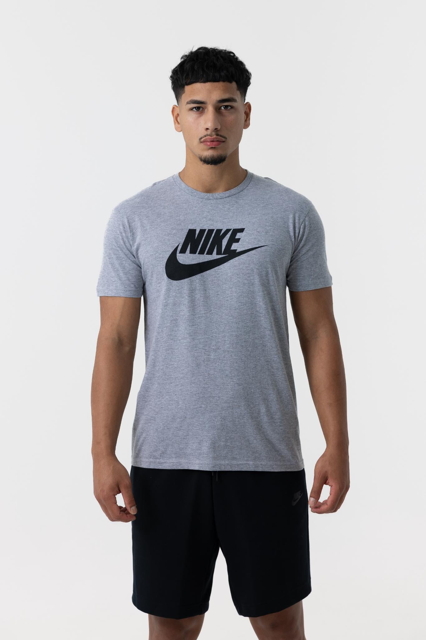 Nike Mens Swoosh Logo Regular T-Shirt (Grey)