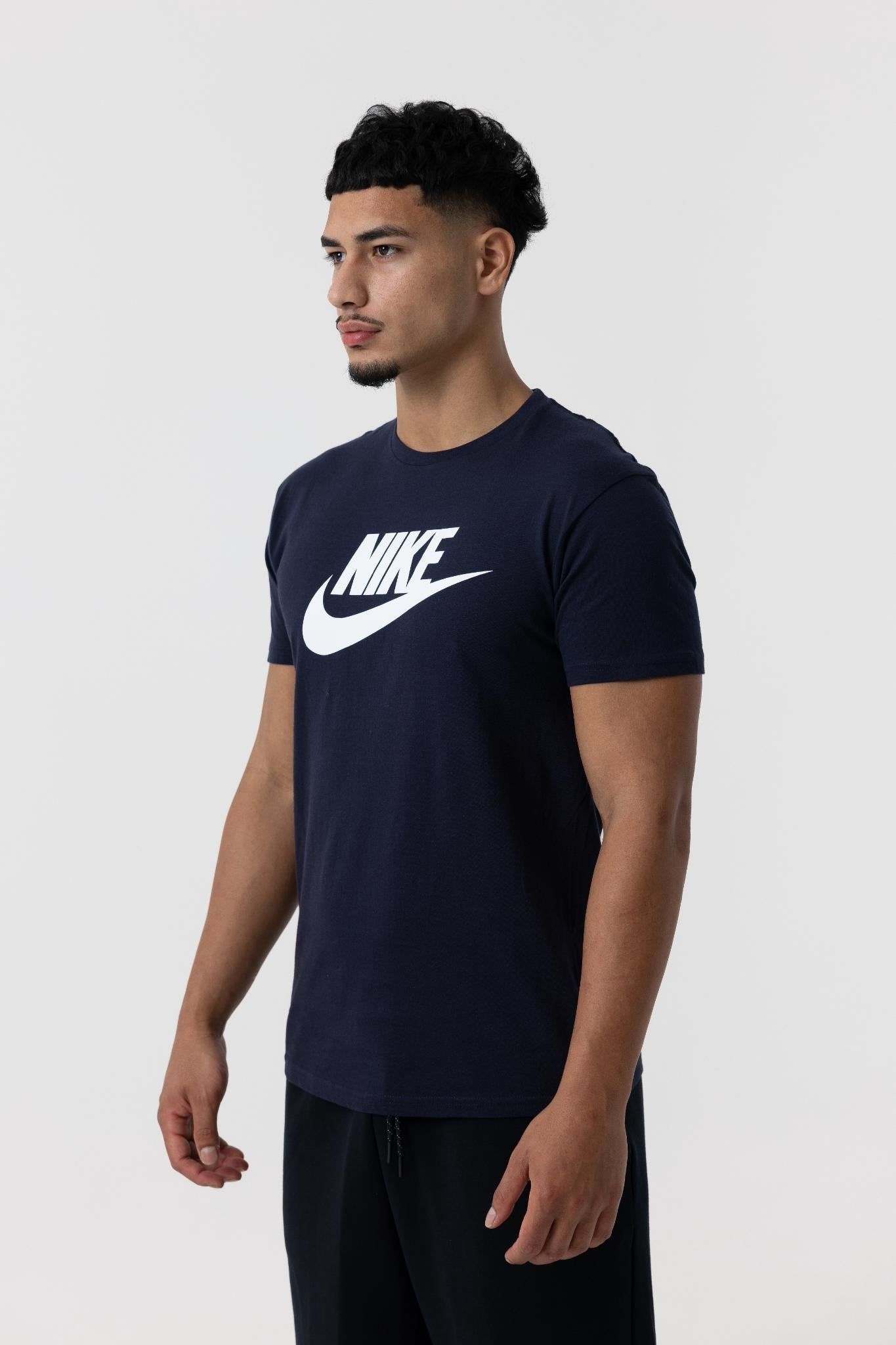 Nike Mens Swoosh Logo Regular T-Shirt (Navy)