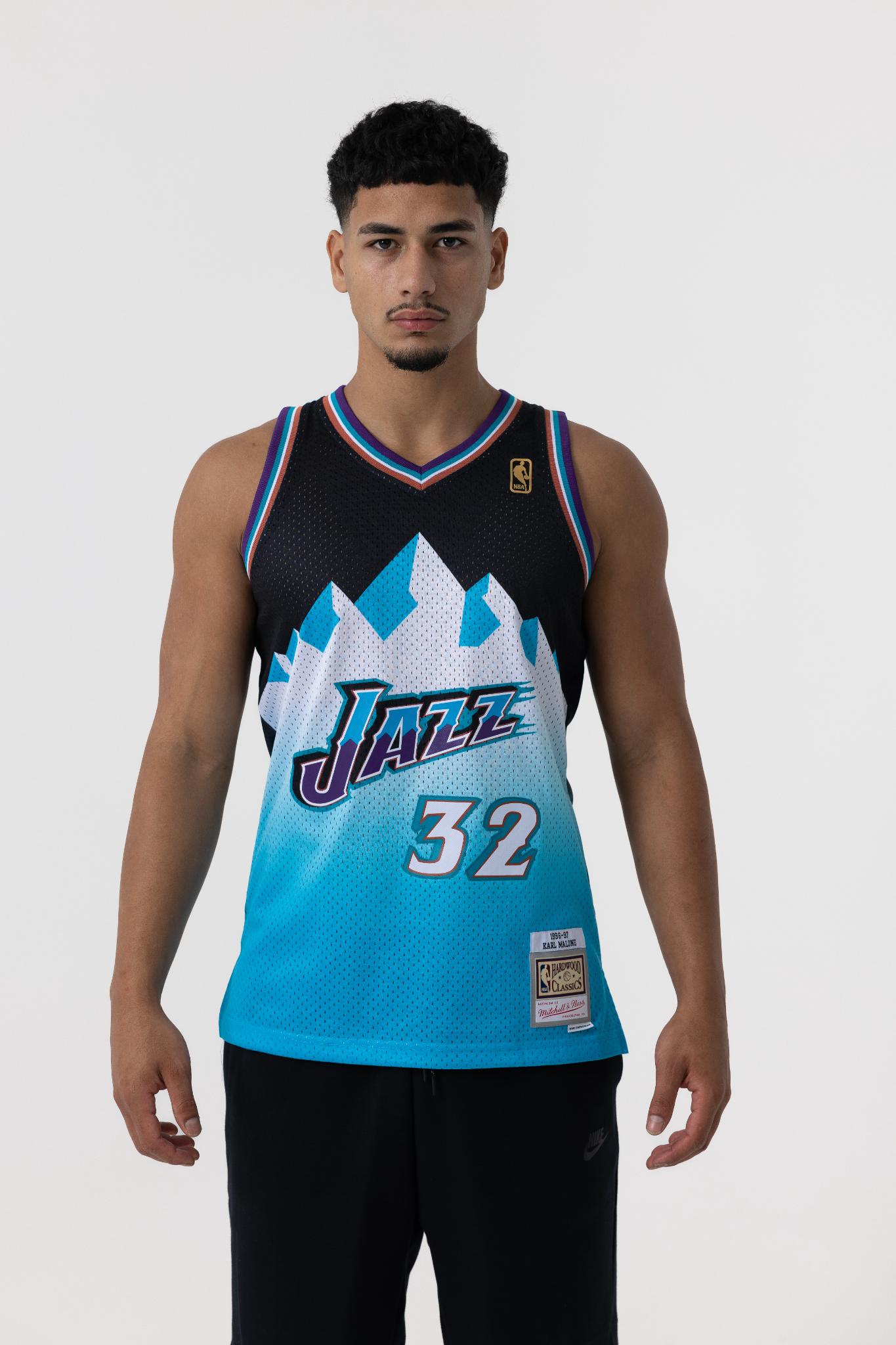 Mitchell & Ness Jazz Fadeaway V-Neck Swingman Jersey