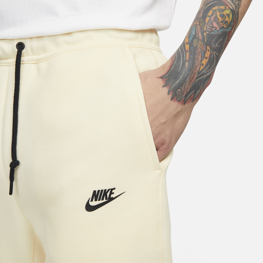 Nike Mens Sportswear Tech Fleece Pants (Cream)