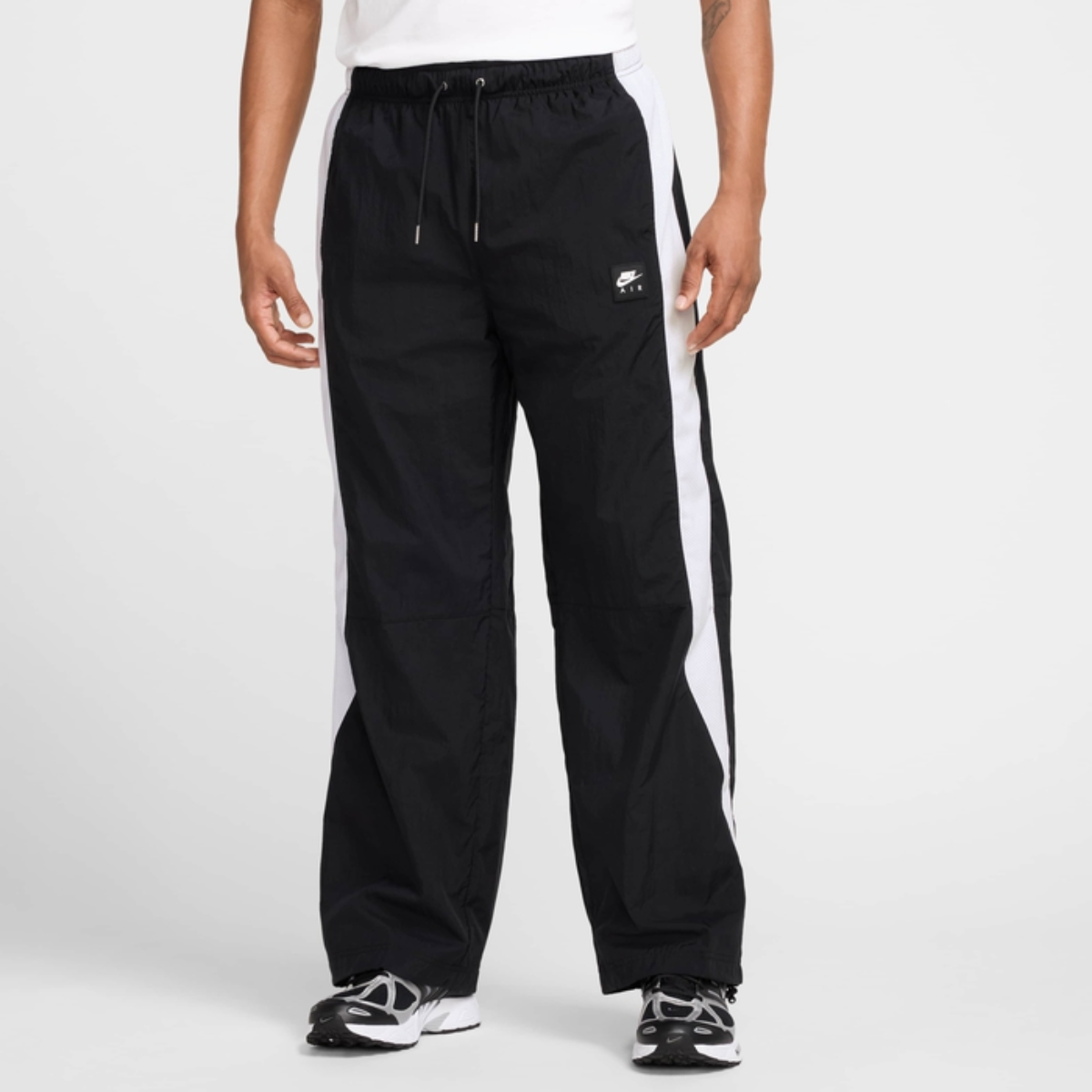Nike Mens Air Woven Pants (Black/White)
