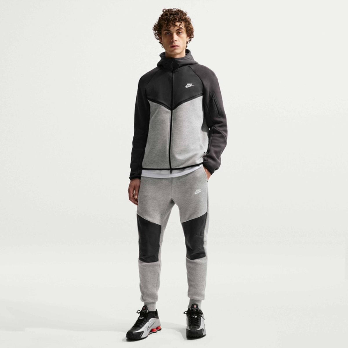 Nike Tech Men's Fleece Joggers (Dark Grey Heather)