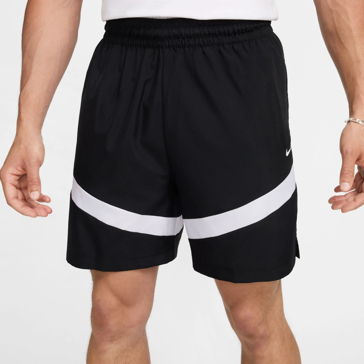 Nike Icon Mens 6" Dri-FIT Woven Basketball Shorts (Black/White)