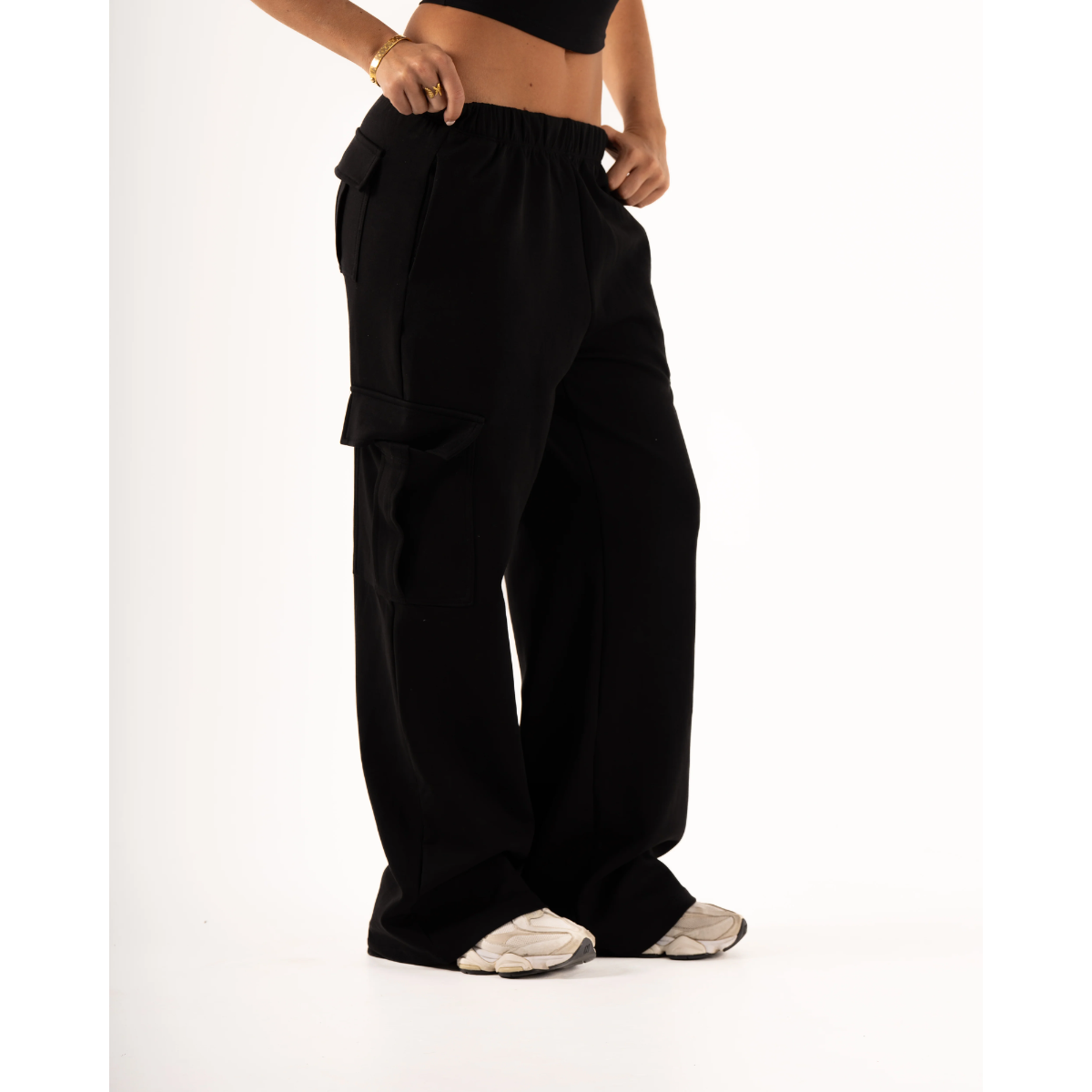 KEEPTHATPUMP Womens Cargo Joggers (Black)