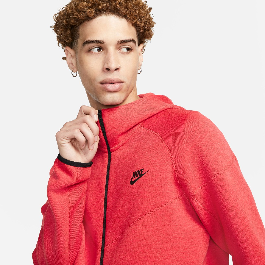 Nike Mens Tech Fleece Full zip Hoodie (Light University Red)