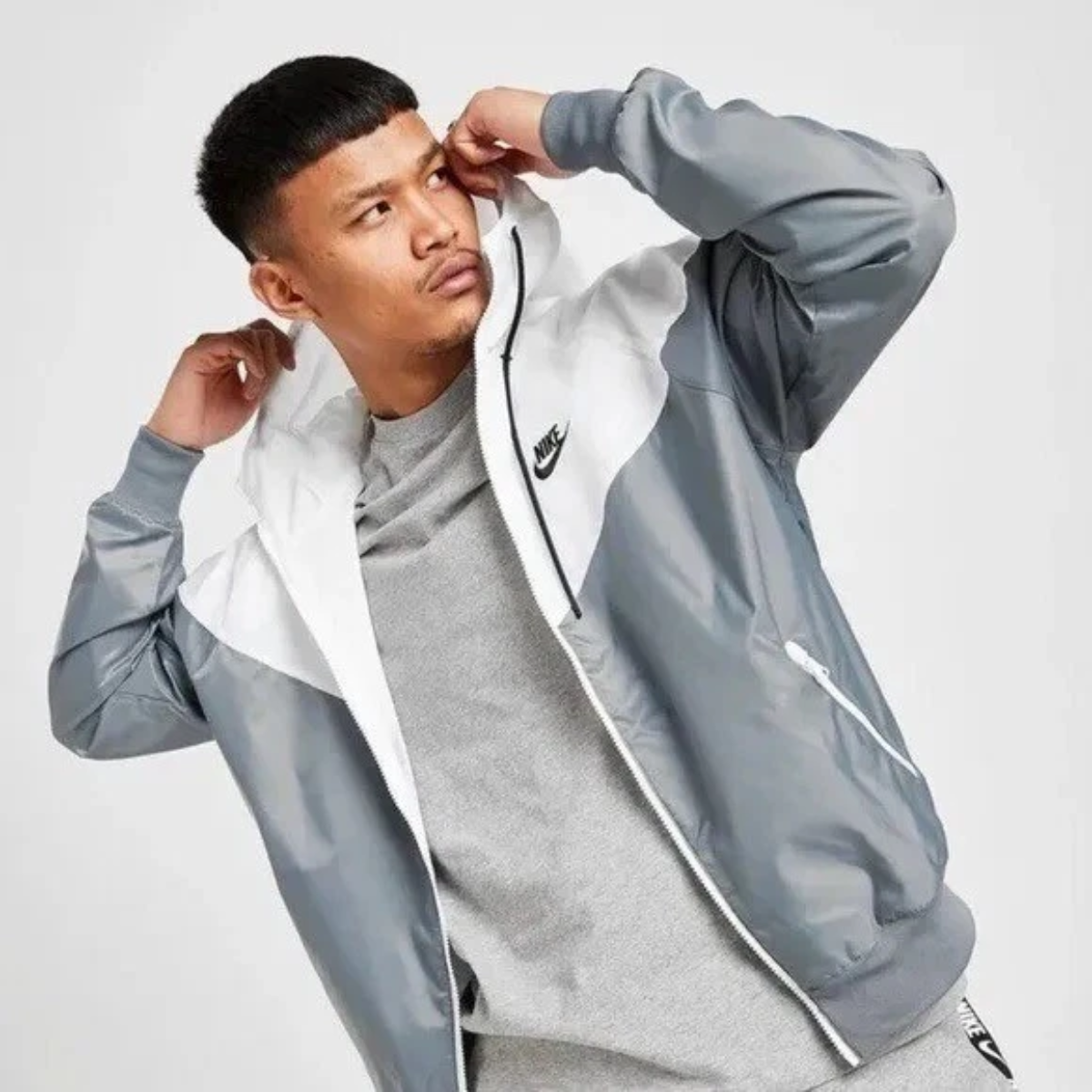 Nike Mens Windrunner Hooded Jacket (Smoke Grey)