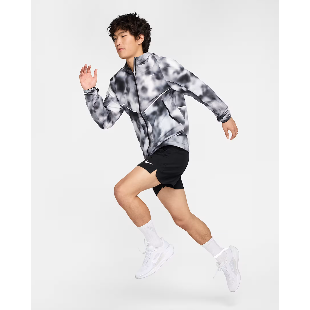 Nike Running Division Men's UV Running Jacket