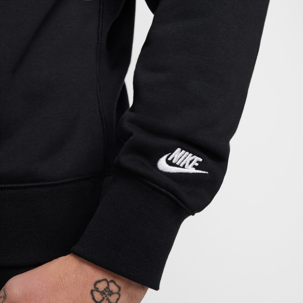 Nike Club Men's French Terry Crewneck (Black)