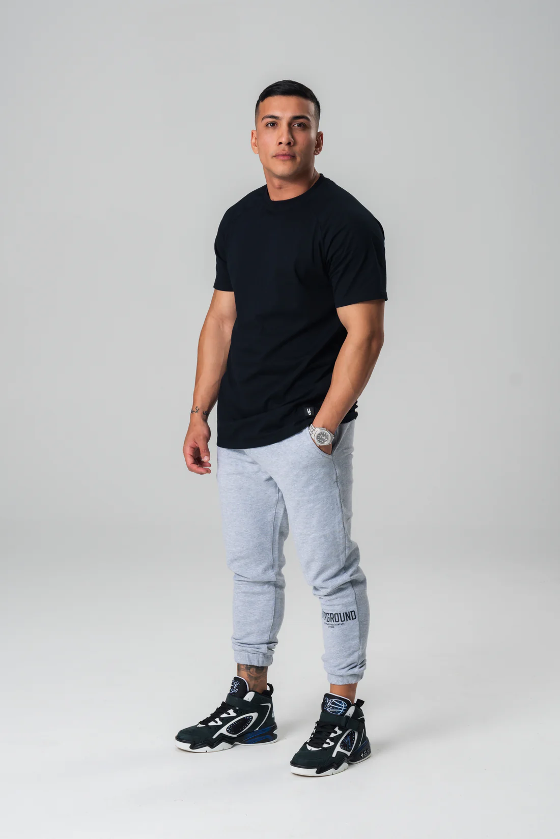 Undrground Oversized Cuffed Essentials Pants (Grey)