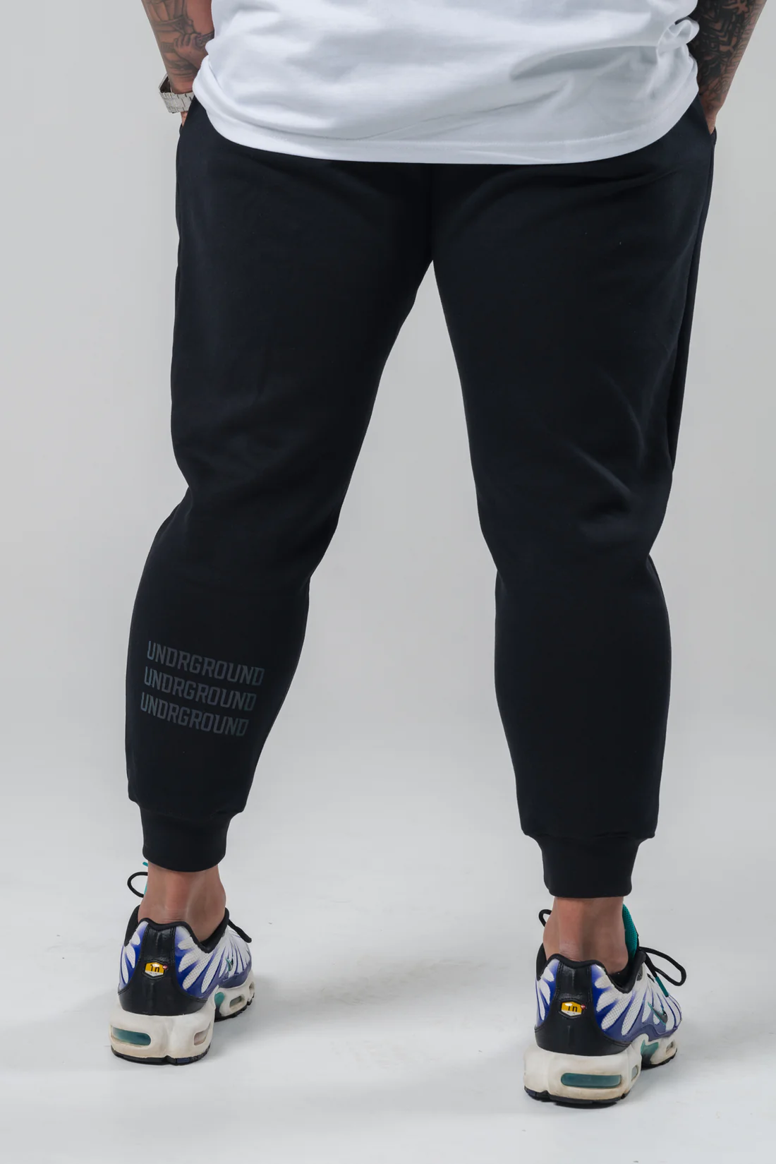 Undrground Reflective Tapered Pants (Black)