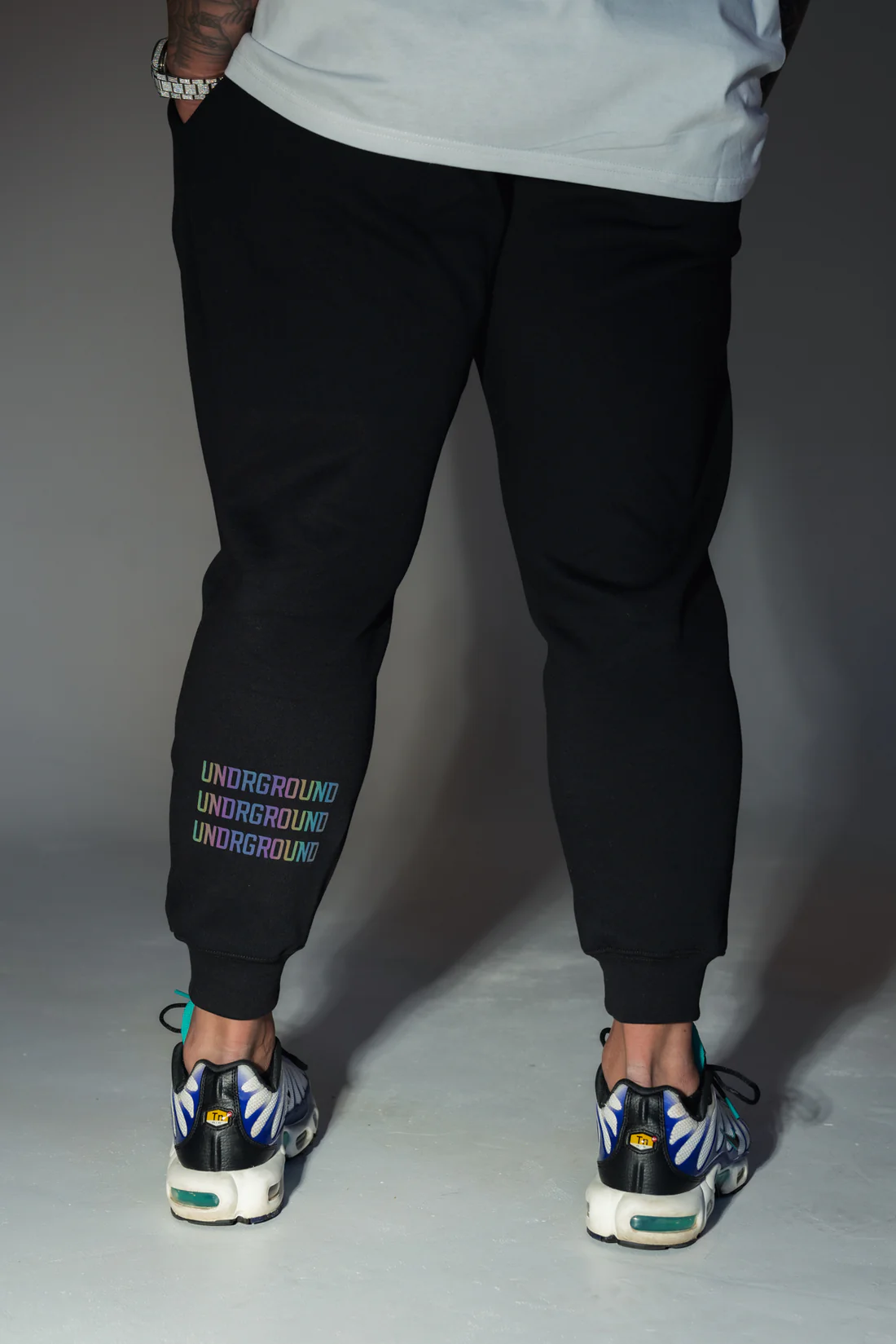 Undrground Reflective Tapered Pants (Black)