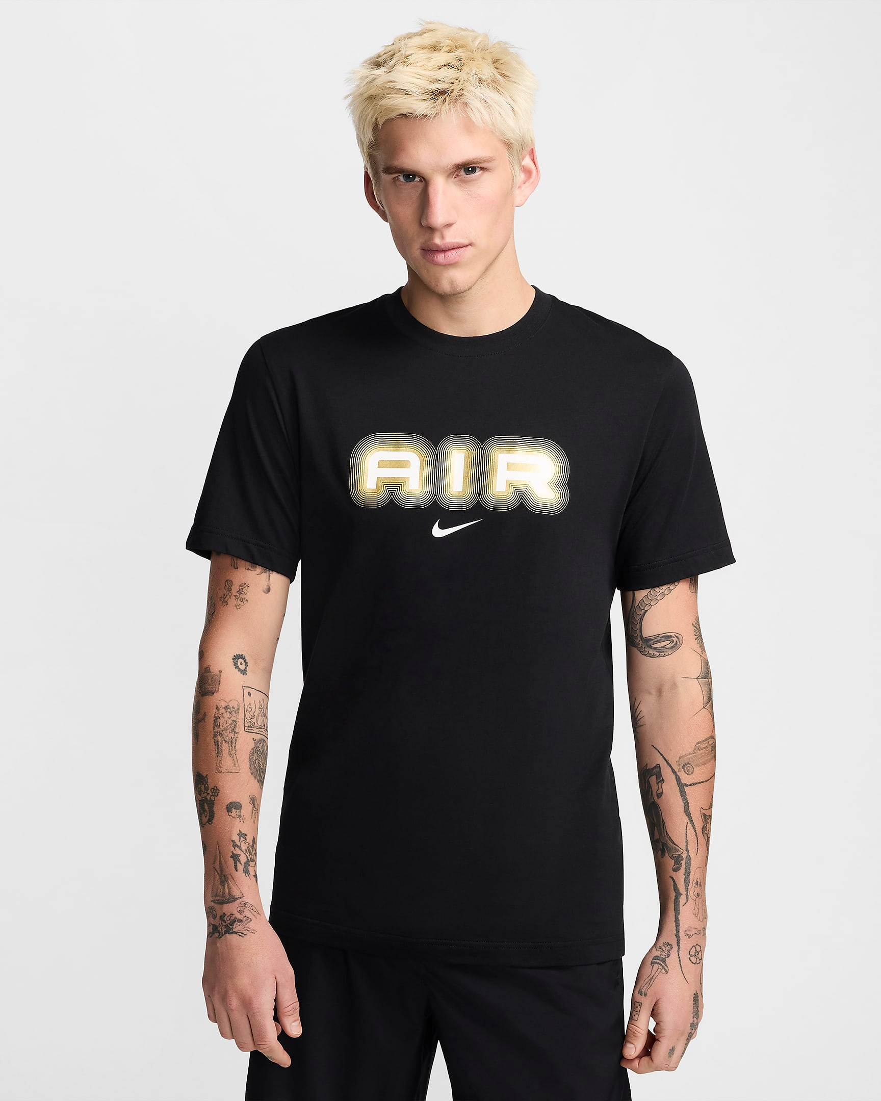 Nike Men's NSW Air Club T-Shirt (Black/Gold)