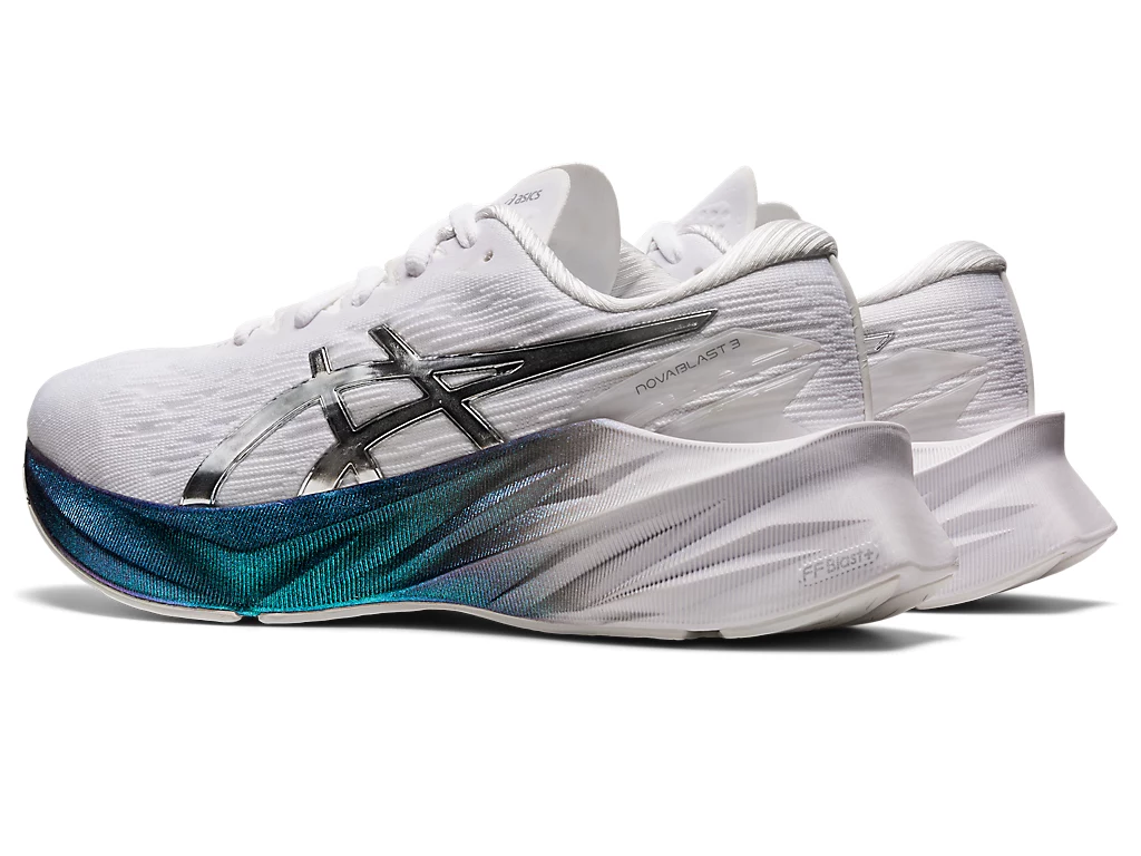 ASICS Novablast 3 Platinum (White/Pure Silver)