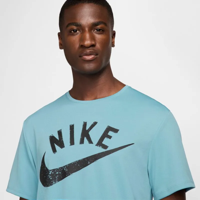 Nike Dri-Fit Miler Swoosh T-Shirt (Azul Blue)