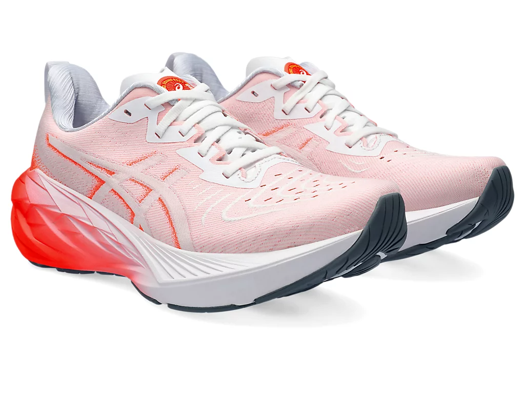 ASICS Novablast 4 (White/Sunrise Red)