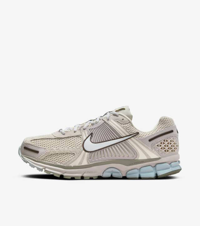 Nike Zoom Vomero 5 SE (Light Orewood Brown)